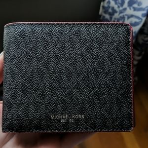 Michael kors wallet